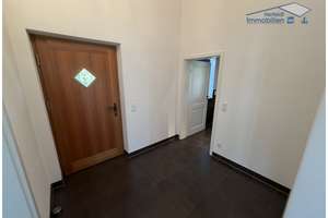 Traumhaft schönes & modernes Luxus-Einfamilienhaus mit Doppelgarage in ruhiger Ortsrandlage – Die vollständige Adresse der Immobilie erhältst du vom Anbieter., 86920 Denklingen – Vorschaubild 8