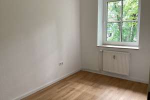 Frisch renovierte 3-Zimmer-Wohnung mit Balkon – Freudenthalstr. 54, 30419 Stöcken, Hannover – Vorschaubild 2