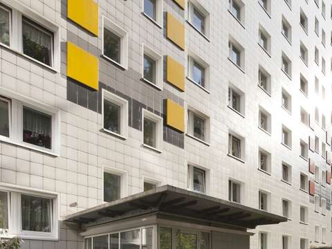 Zentral Wohnen Mit Balkon In Lichtenberg Perfekt Fur Junge Paare