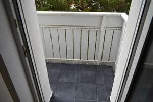 Helle 3,5 Zimmer-Wohnung im Grünen in ruhiger Höhenlage von Stuttgart Kaltental – Schiltacher Straße 18, 70569 Kaltental, Stuttgart – Vorschaubild 7