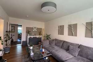 Gepflegte 2,5-Zimmer-Wohnung, eigene Terrasse, Augsburg-Lechhausen – Schenkendorfstraße 37A, 86167 Lechhausen-Ost, Augsburg – Vorschaubild 2