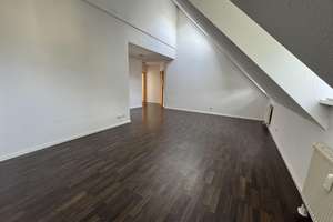 stilvolle 2-Zimmer-DG-Wohnung mit beeindruckender Raumhöhe - zentral in Mz-Kastel, von privat – Admiral-Scheer-Str. 11, 55252 Mainz-Kastel, Wiesbaden – Vorschaubild 15