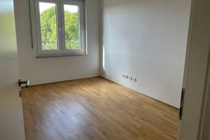 3-Zimmer Wohnung in Rheinnähe mit Dachterrasse und Einbauküche – 67061 Süd, Ludwigshafen am Rhein – Vorschaubild 6