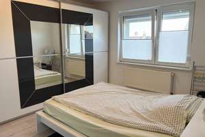 Solide Kapitalanlage: Gepflegte 2-Zimmer-Wohnung mit Südbalkon in einem ruhigen 6-Parteien-Haus – Die vollständige Adresse der Immobilie erhältst du vom Anbieter., 42855 Nordstadt, Remscheid – Vorschaubild 3