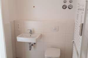 1-Zimmerwohnung für Senioren ab 65 Jahren im schönen Hamburg-Jenfeld – Charlottenburger Str. 3, 22045 Jenfeld, Hamburg – Vorschaubild 2