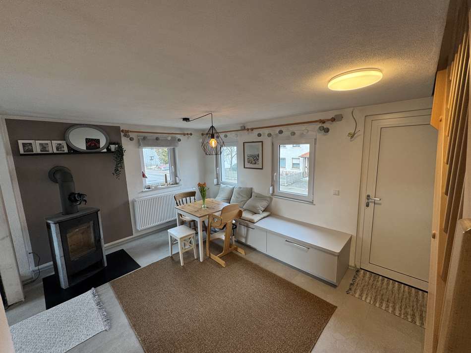 Wohnzimmer mit Schwedenofen