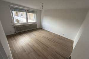 3. Zimmer Wohnung im dritten OG mit Blick auf dem Benther Berg – Lenther Straße 33a, 30455 Badenstedt, Hannover – Vorschaubild 12