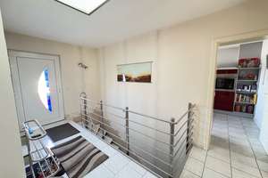 Gepflegtes Einfamilienhaus mit Garage, Garten & Terrasse in Solingen – Die vollständige Adresse der Immobilie erhältst du vom Anbieter., 42651 Solingen-Mitte, Solingen – Vorschaubild 6