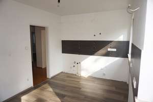 Zweifamilienhaus mit 2 Garagen in Bestlage in Hohenbrunn - frei zum 01.03.2026 ! – Neulinger Str. XX, 85662 Hohenbrunn – Vorschaubild 9