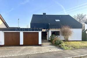 Grüne & ruhige Randlage - lichtdurchfluteter Familientraum mit Gartenparadies – Die vollständige Adresse der Immobilie erhältst du vom Anbieter., 72766 Reicheneck, Reutlingen – Vorschaubild 1