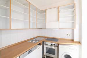 Gepflegte 2-Zimmer-Altbauwohnung mit großzügigen Grundriss und Südbalkon im Innenhof von Schwabing! – Die vollständige Adresse der Immobilie erhältst du vom Anbieter., 80798 Josephsplatz, München – Vorschaubild 6