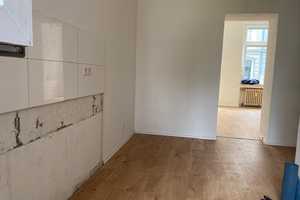 Frisch renovierte 1-Zimmer-Wohnung in zentraler Lage – Südstrasse 25, 47798 Krefeld – Vorschaubild 2