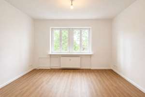 Erstbezug nach Sanierung: 2-Zimmer-Wohnung mit Einbauküche in Berlin-Friedrichshain – Rüdersdorfer Straße 29, 10243 Friedrichshain, Berlin – Vorschaubild 1
