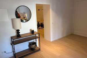 ERSTBEZUG ALTBAU-JUWEL  2 Zimmerwohnung nach kompletter Sanierung, möbliert mit Terasse – Hoffeldstraße 39, 40235 Flingern Nord, Düsseldorf – Vorschaubild 2