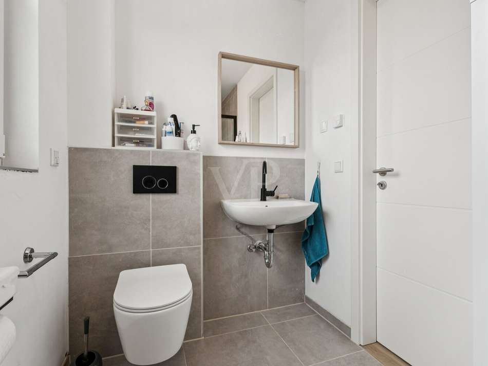 Bad 2. Wohneinheit Obergeschos