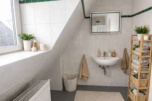 Provisionsfrei und einzugsbereit ab August – mit Dachterrasse in der Eppsteiner Altstadt! – Burgstraße 71, 65817 Eppstein – Vorschaubild 17