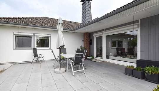 Bild von Schönes, gepflegtes Einfamilienhaus mit Einliegerwohnung...