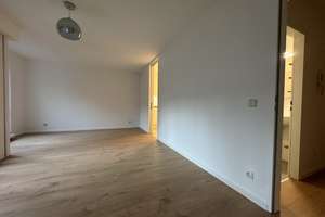 Helles 1-Zimmer Appartment mit schönem Garten unweit des Olympiaparks – 80637 Oberwiesenfeld, München – Vorschaubild 6