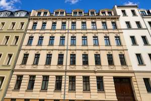 Kernsaniert 2016 – hochwertige 3-Zimmer-Wohnung mit großzügigem Balkon in Leipzig Anger-Crottendorf