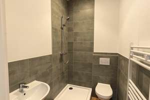 [VAC-12624] Sanierte 3-Zimmer Wohnung in Hannover – Harenberger Str.  36, 30453 Limmer, Hannover – Vorschaubild 3