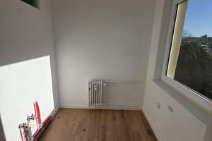 Charmante komplett sanierte 1-Zimmer-Wohnung in ruhiger Lage von Neukölln-Britz – Die vollständige Adresse der Immobilie erhältst du vom Anbieter., 12345 Buckow, Berlin – Vorschaubild 25