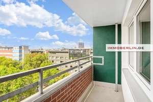 IMMOBERLIN.DE - Tolle Aussichten in Toplage! Grundsanierte Wohnung mit Südwestloggia – Die vollständige Adresse der Immobilie erhältst du vom Anbieter., 10777 Wilmersdorf, Berlin – Vorschaubild 1