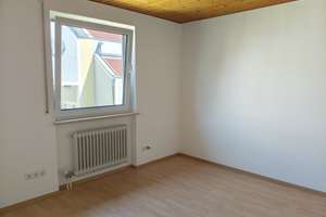 RESERVIERT!!!!! Modernisiertes, geräumiges Reihenmittelhaus mit 6 Zimmern in Ingolstadt – Ziegeleistraße 26C, 85055 Nordost, Ingolstadt – Vorschaubild 13