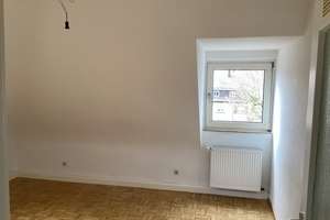 Schöne 2,5-Zimmer Dachgeschoss Wohnung! – Uhlandstr. 33, 74072 Heilbronn, Heilbronn – Vorschaubild 7