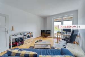 IMMOBERLIN.DE - Freundliche Altbauwohnung mit Balkonloggia zwischen City-West & Grunewald – Die vollständige Adresse der Immobilie erhältst du vom Anbieter., 14199 Schmargendorf, Berlin – Vorschaubild 2