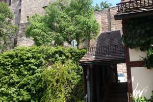 DIREKT AN DER BURG: Charmante sehr große 1-Zimmer-Wohnung mit EBK in Toplage!! – Ölberg 19, 90403 Altstadt, St. Sebald, Nürnberg – Vorschaubild 11