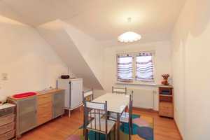Zweifamilienhaus mit Top-Potenzial in Wangerland zur flexiblen Nutzung – Friesland (Kreis) – Vorschaubild 4