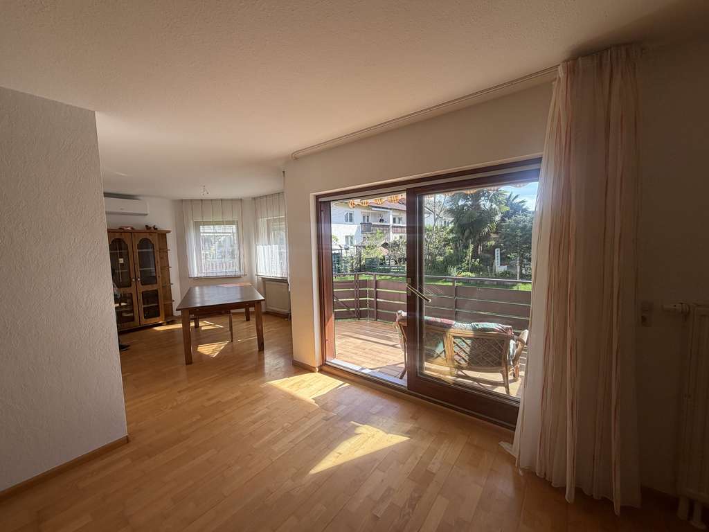 Immobilie in Ringsheim - Helle 3,5-Zimmer-Erdgeschosswohnung mit Gartenzugang, Balkon & Garage in ruhiger Lage - Bild 0