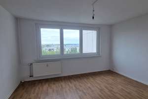 Schöne Wohnung: weitläufige 4-Zimmer-Wohnung mit Balkon! – Herzberger Str. 28, 1239 Prohlis-Nord, Dresden – Vorschaubild 6
