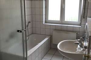 Helle 3-Zimmer-Wohnung mit Balkon und Einbauküche in Paderborn – Tempelhofer Straße 61, 33100 Kernstadt, Paderborn – Vorschaubild 5