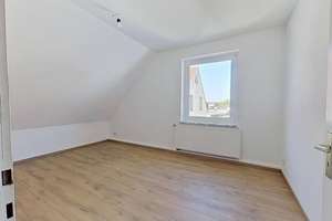 Gemütliche 3-Zimmer-Wohnung mit Wannenbad in Bielefeld-Mitte – Heeper Straße 282a, 33607 Mitte, Bielefeld – Vorschaubild 4