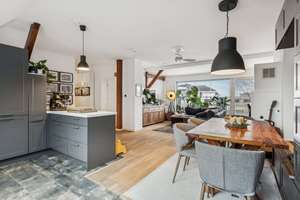 Dachgeschoss-Highlight mit 3 Zimmern, Kamin & großer Terrasse im Herzen von Steglitz