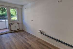2 Zimmer Wohnung in Pforzheim - MIT WOHNBERECHTIGUNGSSCHEIN – Anshelmstr. 4, 75175 Oststadt, Pforzheim – Vorschaubild 2