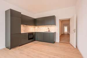 Stilvoll renovierte 4-Zimmer-Altbauwohnung in ruhiger Lage – Die vollständige Adresse der Immobilie erhältst du vom Anbieter., 12459 Oberschöneweide, Berlin – Vorschaubild 2