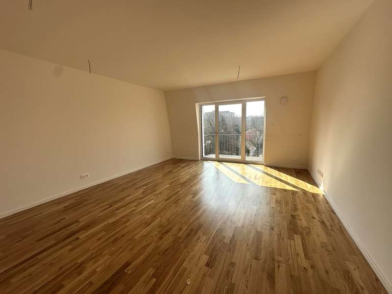 **Erstbezug** Helle 2-Raum-Wohnung mit Balkon in Dresden-Friedrichstadt - Photo 1