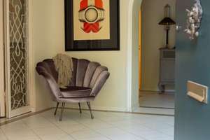 Repräsentative Villa mit großzügigem Garten und Pool ! Gelegen in ruhiger Lage von Alt-Meererbusch  – Die vollständige Adresse der Immobilie erhältst du vom Anbieter., 40667 Meerbusch – Vorschaubild 4