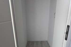 Modernisierte Einliegerwohnung in ruhiger Lage mit Terrasse und Garage – 71134 Aidlingen – Vorschaubild 9