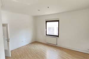 Helle 3-Zimmer Wohnung in Stuttgart-Zuffenhausen WG geeignet – Die vollständige Adresse der Immobilie erhältst du vom Anbieter., 70435 Zuffenhausen-Hohenstein, Stuttgart – Vorschaubild 7