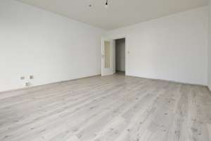 BALKON & PKW-STELLPLATZ - WOHNUNG MIT POTENTIAL - SUPER LAGE NAHE POTSDAMER PLATZ & BERGMANNSKIEZ – Stresemannstr. 62 zz, 10963 Kreuzberg, Berlin – Vorschaubild 7