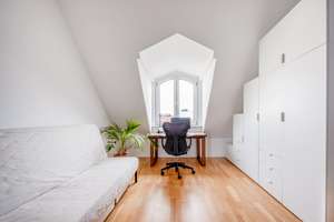 Moderne und lichtdurchflutete Dachgeschosswohnung im klassischen Altbau – Die vollständige Adresse der Immobilie erhältst du vom Anbieter., 10245 Friedrichshain, Berlin – Vorschaubild 5
