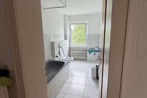 Helle 3-Zimmer-Wohnung mit Balkon in Bonn Castell  – Die vollständige Adresse der Immobilie erhältst du vom Anbieter., 53117 Graurheindorf, Bonn – Vorschaubild 11