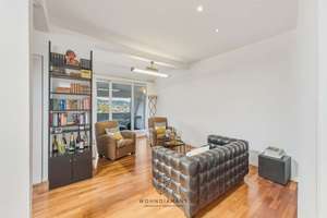 Stilvoll wohnen mit Weitblick – Möblierte 2,5-Zimmer-DG-WHG mit Loggia in traumhaftem Haus! ✨💛 – Die vollständige Adresse der Immobilie erhältst du vom Anbieter., 70180 Heusteigviertel, Stuttgart – Vorschaubild 14