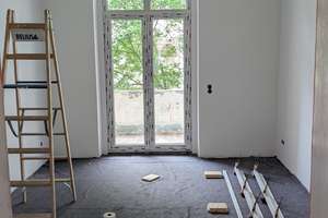 Altbau trifft Neustart – Stilvolle 4-Zimmer-Wohnung mit Stuckdecken, 2 Balkonen & neuer Wärmepumpe – Holsteiner Straße 37, 42107 Elberfeld, Wuppertal – Vorschaubild 13