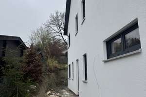 Geräumige Doppelhaushalte Wiesbaden-Auringen / House Close to International School – Am Weinberg 18, 65207 Auringen, Wiesbaden – Vorschaubild 2