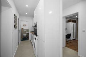 WG-Zimmer in frisch renovierter 5-Zimmer-Wohnung, ideal für Studierende, Praktikant und Young profis – Solothurner Straße 26, 81475 Fürstenried-West, München – Vorschaubild 6