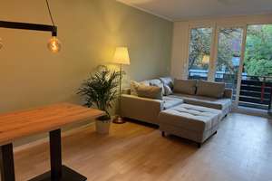 Top renoviert 2025 | Möbliert | Balkon | Stellplatz | Ruhige Lage | U5 Nähe – Arno-Assmann-Straße 11, 81739 Neuperlach, München – Vorschaubild 1